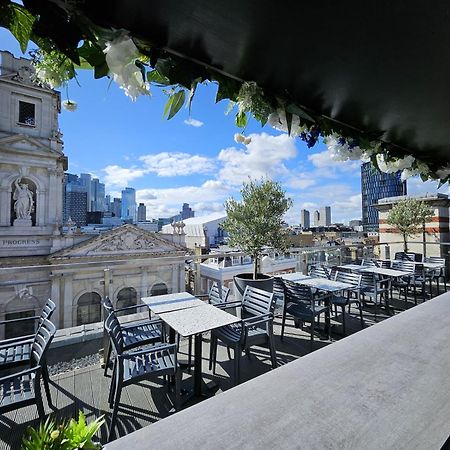 Courthouse Hotel Shoreditch London Exterior photo